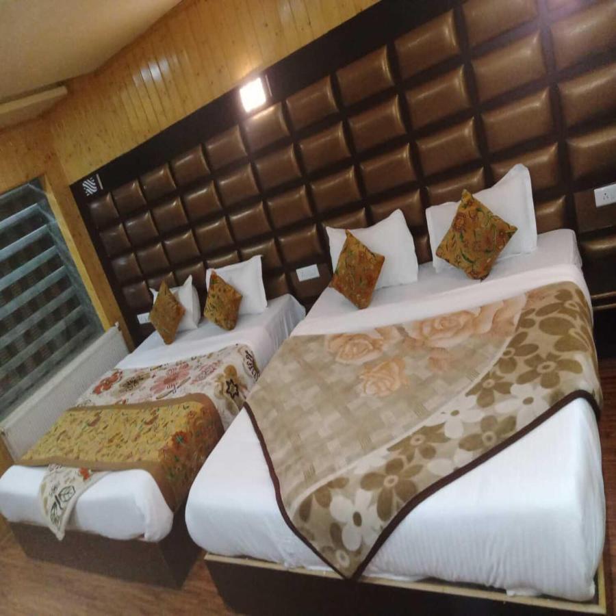 Hotel Sheen Srinagar  Exterior photo