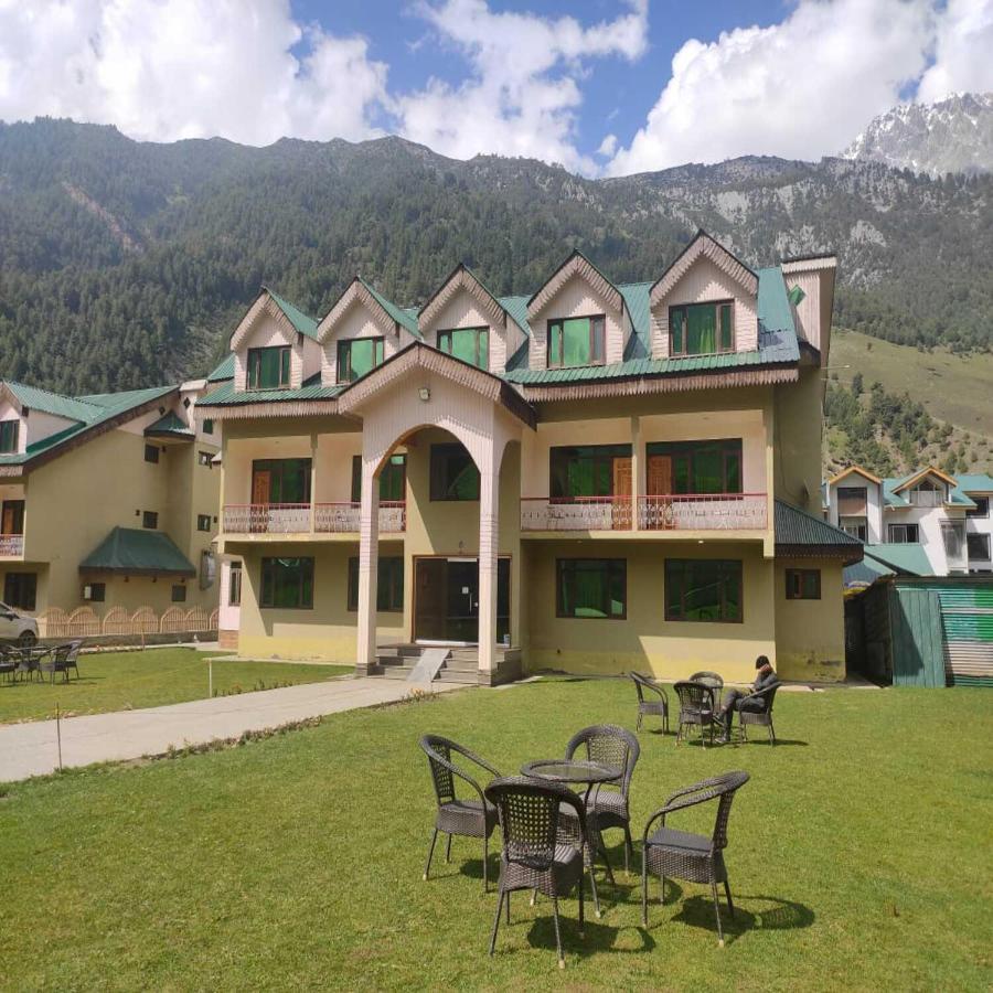 Hotel Sheen Srinagar  Exterior photo